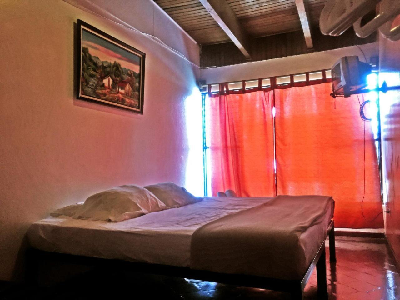 Hostel Trotamundos Alajuela Luaran gambar